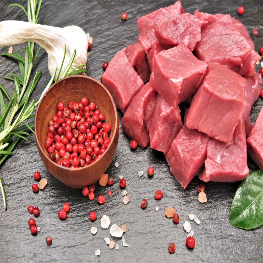 Hof-Rind Rindergulasch: Senf-Kruste mit Ofengemüse – Backofen – Dein-Landmetzger.de