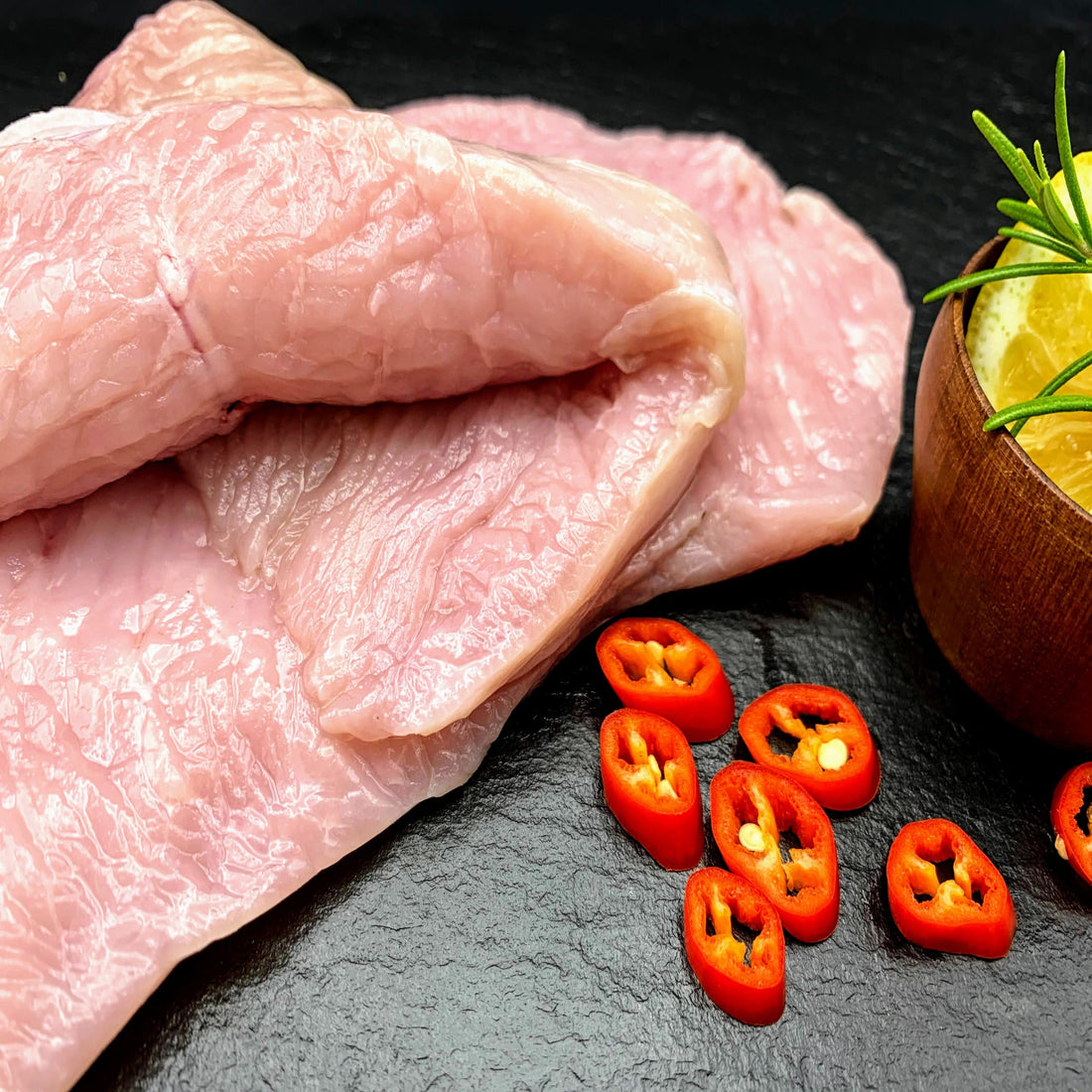Putenschnitzel aus der Brust: Kräuter-Zitrone – Grill – Dein-Landmetzger.de