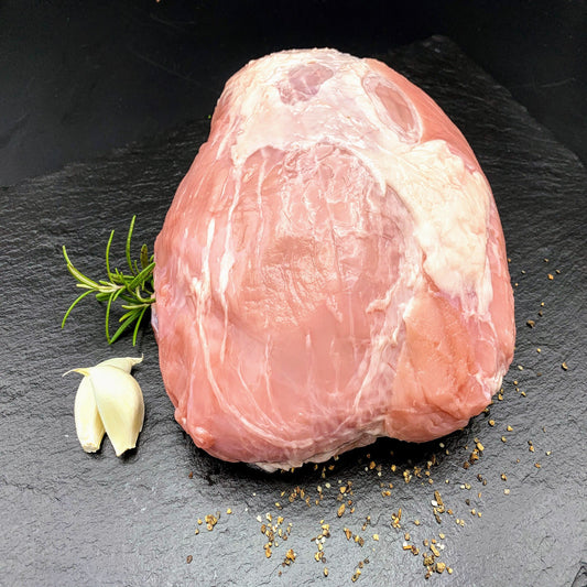 Schweinenuss Schweinekugel – mageres Teilstück aus der Schweinekeule