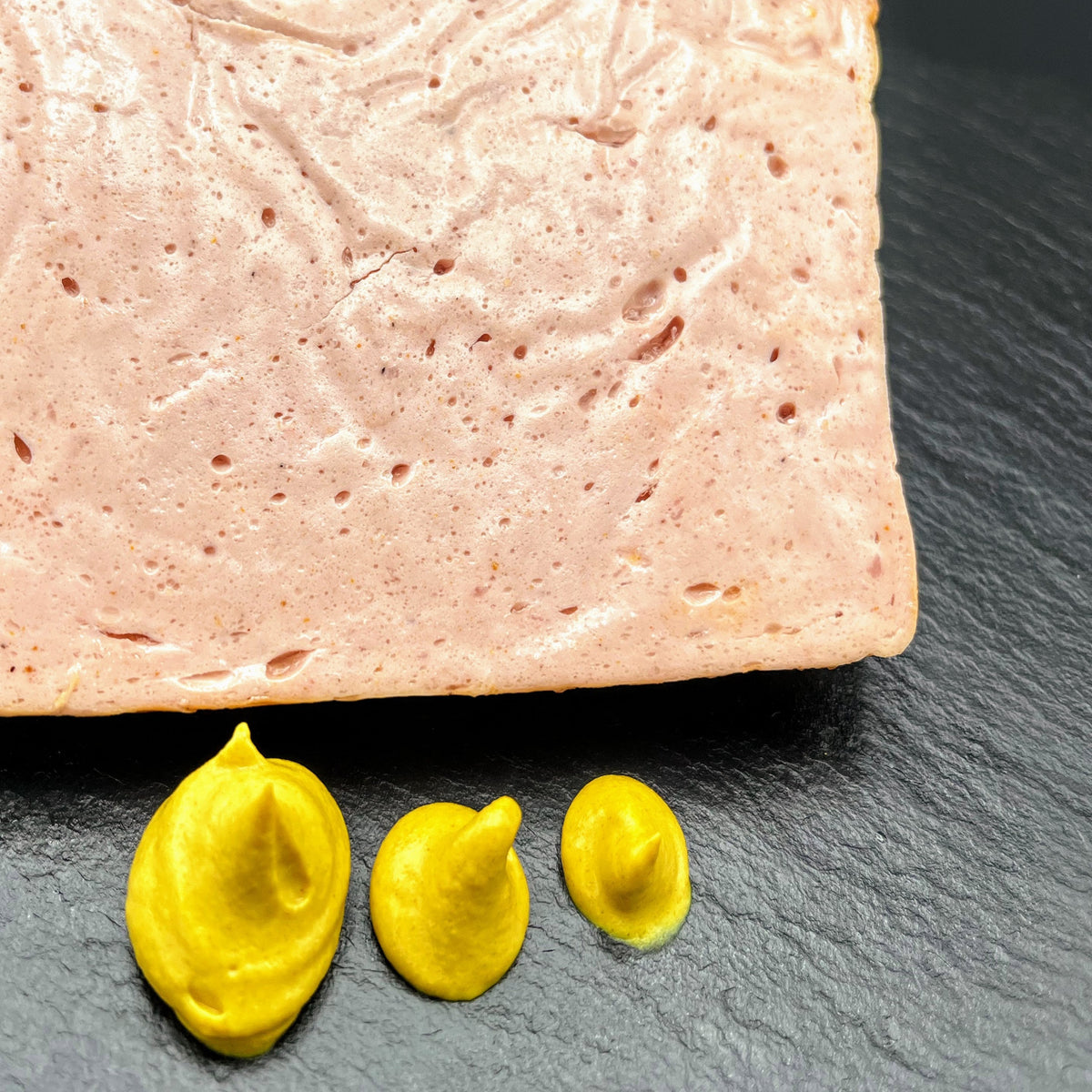 Feiner Fleischkäse – handwerklich hergestellte Spezialität